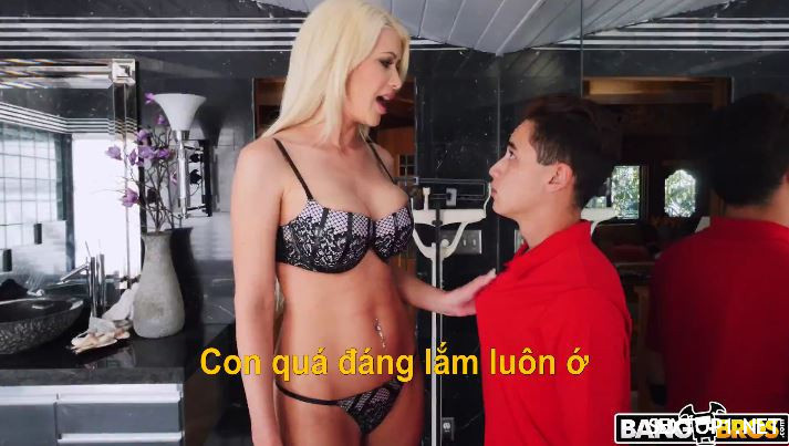 懲罰偷看繼母洗澡的兒子 Vietsub