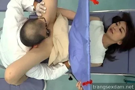 สูตินรีแพทย์นิสัยไม่ดีชอบดูดหีคนไข้